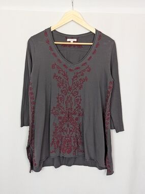 CAITE V‑Neck Embroidered Tunic Top
